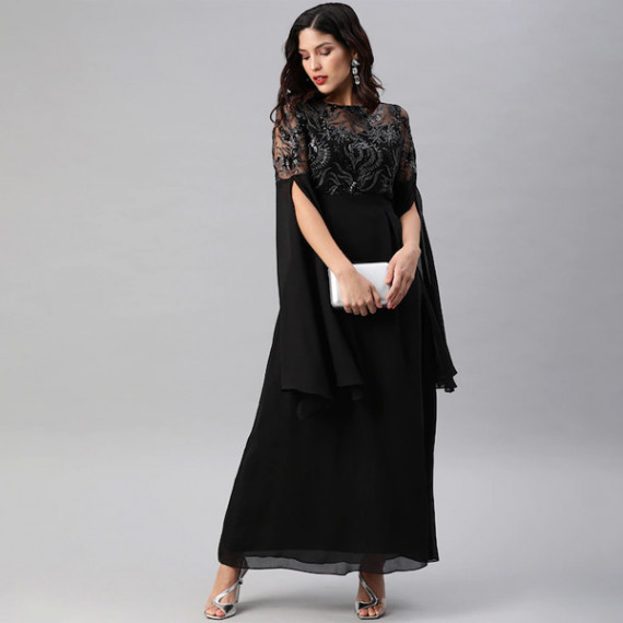 https://www.easyeleganz.com/products/black-embellished-slit-sleeves-maxi-dress