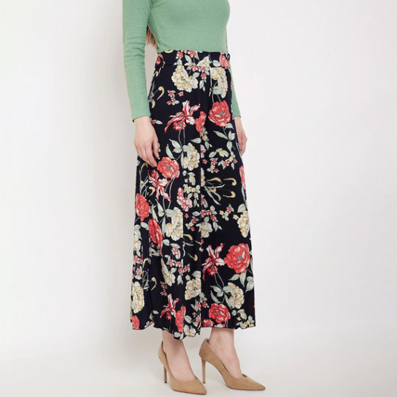 https://www.easyeleganz.com/products/women-black-red-floral-printed-flared-palazzos