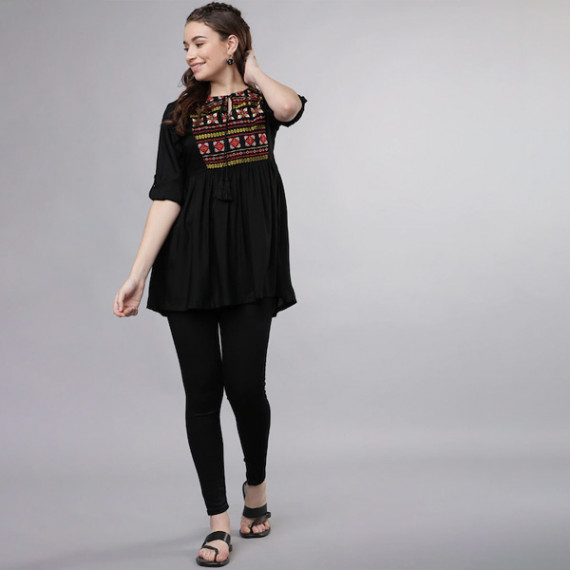 https://www.easyeleganz.com/products/women-black-solid-tunic
