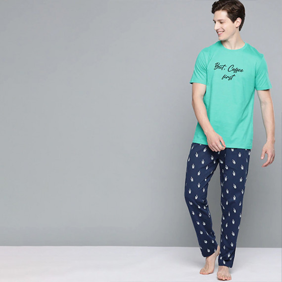 https://www.easyeleganz.com/products/men-sea-green-navy-blue-printed-pure-cotton-night-suit