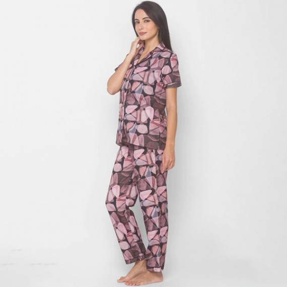 https://www.easyeleganz.com/products/women-black-abstract-printed-nightwear